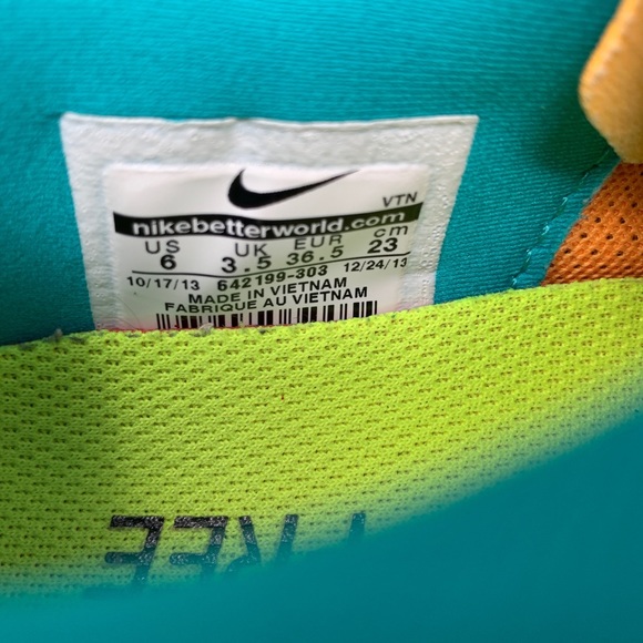 🌎 Nike Free 5.0 Running Sneakers - Picture 7 of 7